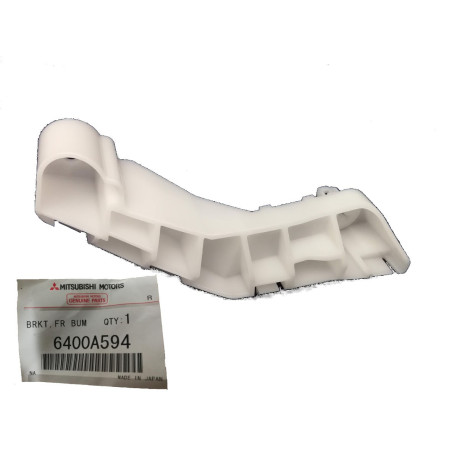 Soporte parachoques delantero derecho pajero 6400A594