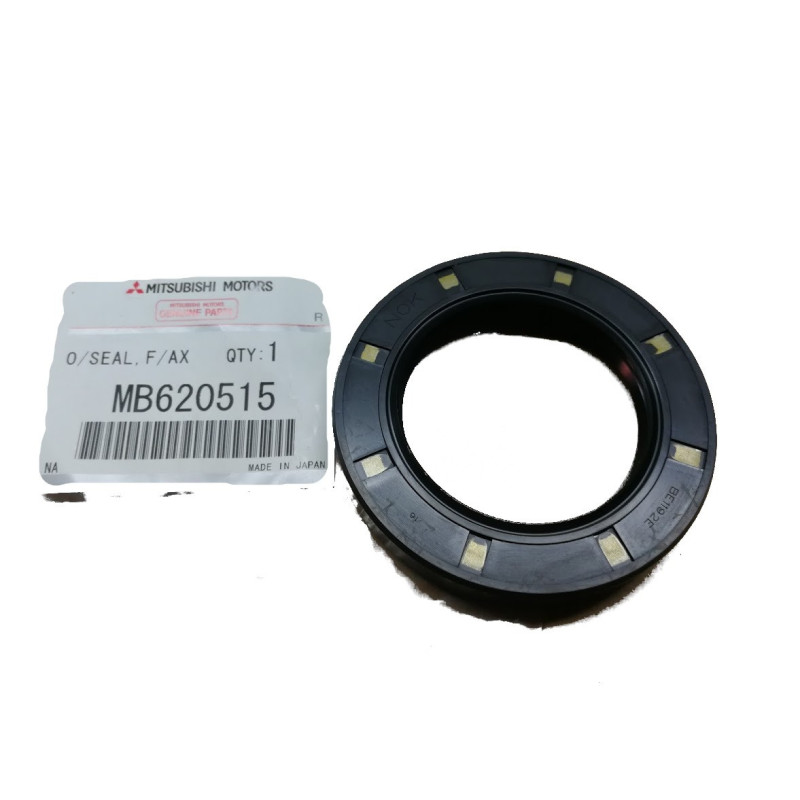 Guarnizione destra anteriore Pajero L200 48x74x10 MB620515