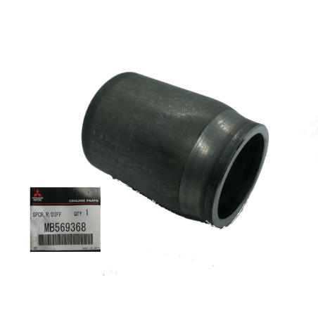 Douille d'expansion de pont moteur Pajero L200 MB569368