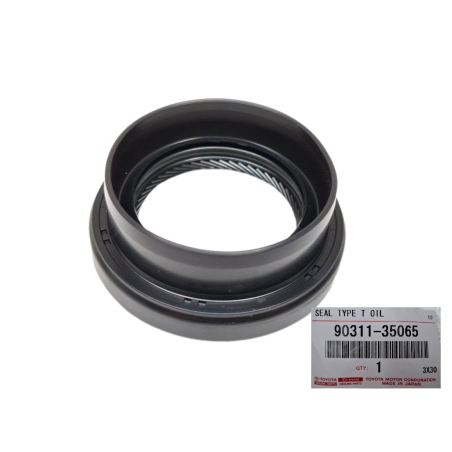 Right Axle Seal Toyota 90311-35065