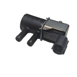 Elettrovalvola del filtro di aspirazione dei vapori di carburante Suzuki 18117-78K01